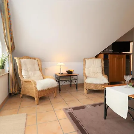 Oewern Diek App 35 *